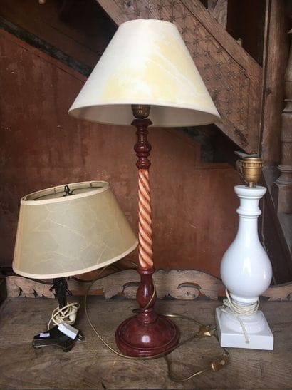 Lot of three lights, XXth century:

- One...