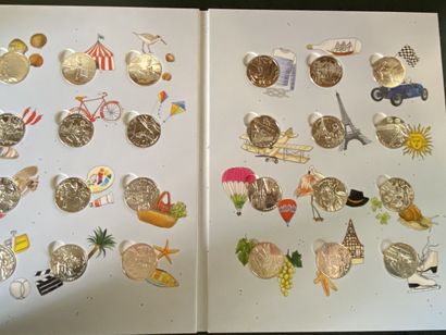 Three booklets - Monnaie de Paris 

- 12...