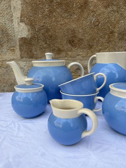 VILLEROY & BOCH, 20th century

Tea service...