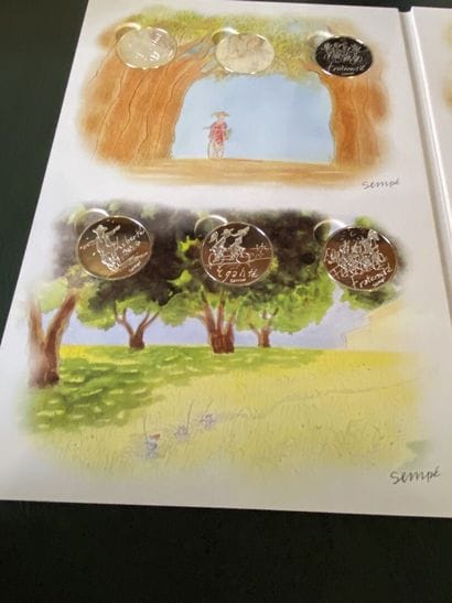Three booklets - Monnaie de Paris 

- 12...