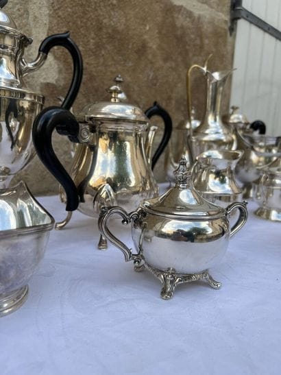 MANNETTE of silver plated metal including...