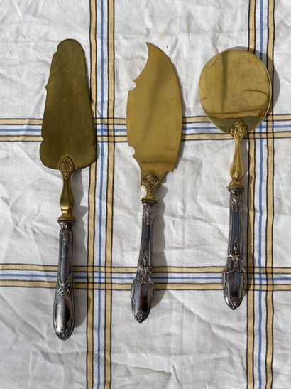 Ice cream set in gilded metal, handle in...