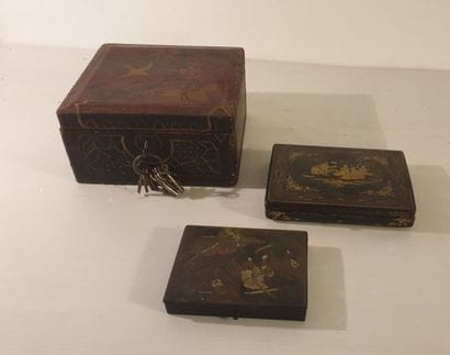 Set of three wooden boxes in the taste of...