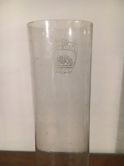 Glass decanter, early 20th century 

H. 18...