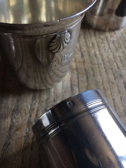 Lot of five silver goblets.

Three silver...