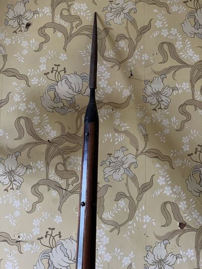 Rhombic spike, in wrought iron, with four...