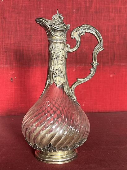 Petite aiguière en cristal monté argent,...