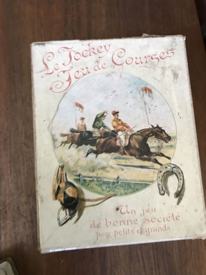 Réunion de jeux de société, XXe siècle, principalement...