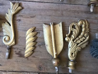 Meeting of curtain rod knobs, Restoration...