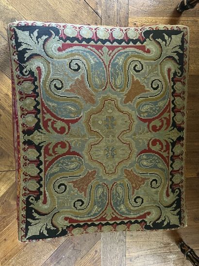 Napoleon III period stool in molded, carved...