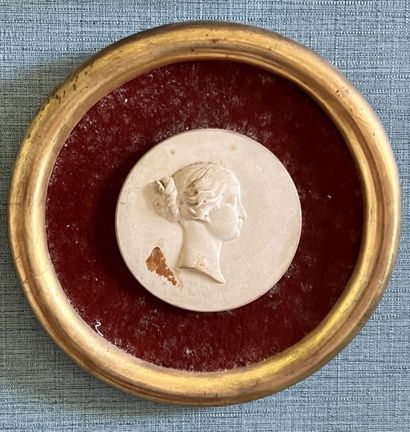 Sèvres, époque Napoléon III

Portrait d'Eugénie...