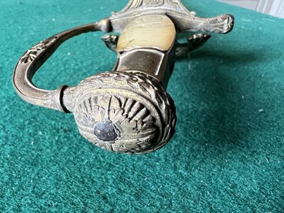 Officer's sword of Grenadiers. Spindle with...