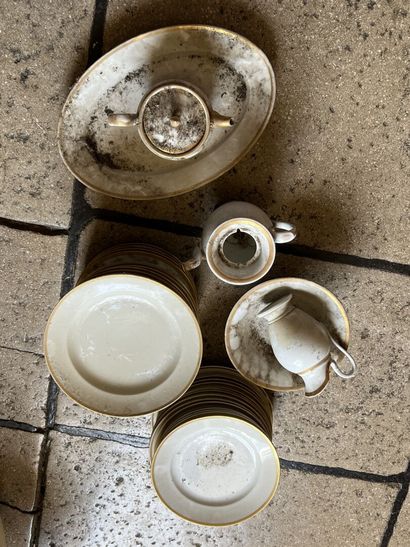 Paris porcelain, Empire period

Important...