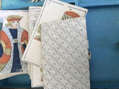 Boite à jeux, début du XIXe siècle, coffret...