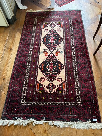 Deux tapis XIXe - XXe 125 x 163 cm 200 x...