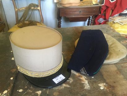 Képi de général de division ( manquent les...