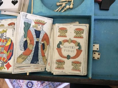Boite à jeux, début du XIXe siècle, coffret...