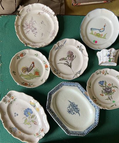 Earthenware lot including, 18th and 19th...