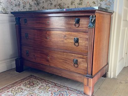 Mahogany and mahogany veneer chest of drawers,...