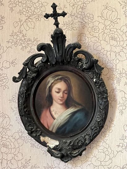 French school of the 19th century

Holy Virgin...