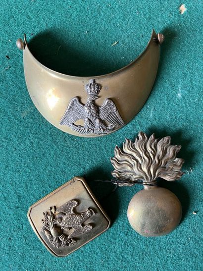 Lot of copperware: grenade; belt plate, IInd...