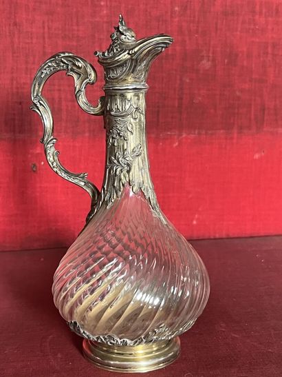 Petite aiguière en cristal monté argent,...