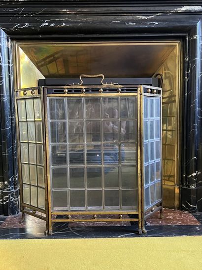 Gilded brass fire screen, English work, late...