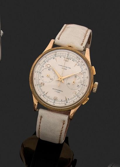 Men's watch bracelet, the round case in yellow...