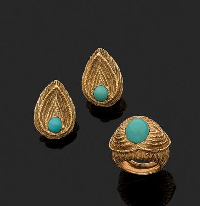 Set including a dome ring and a pair of ear...