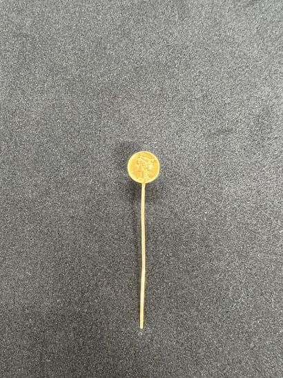 Art nouveau pin in 18K yellow gold 750‰ the...
