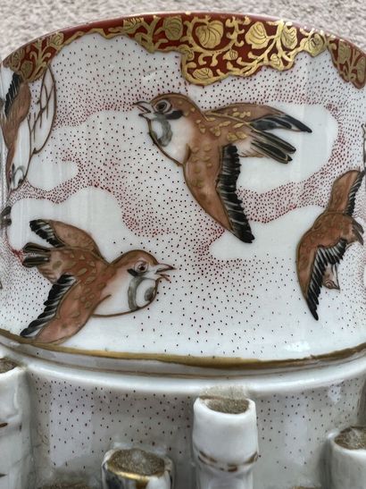 Pair of Satsuma porcelain vases, 19th century

With...