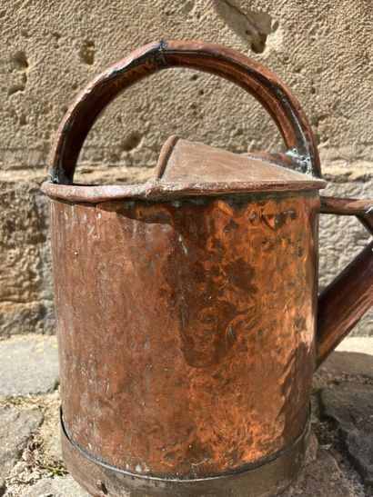 Watering can in copper, signed Audebert Lambert...