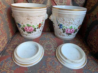 PARIS, Louis Philippe period

Pair of porcelain...