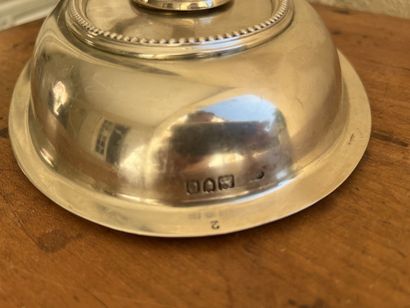 Covered vegetable dish in English silver,...