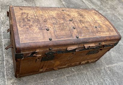 Canvas and leather trunk from the Napoleon...
