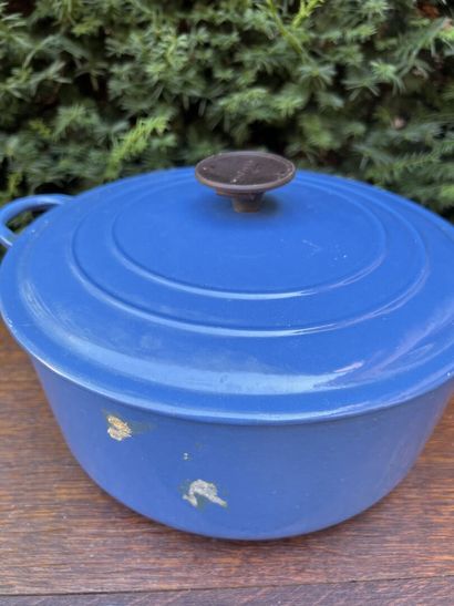 Lot le Creuset



We joined a Burgundian...