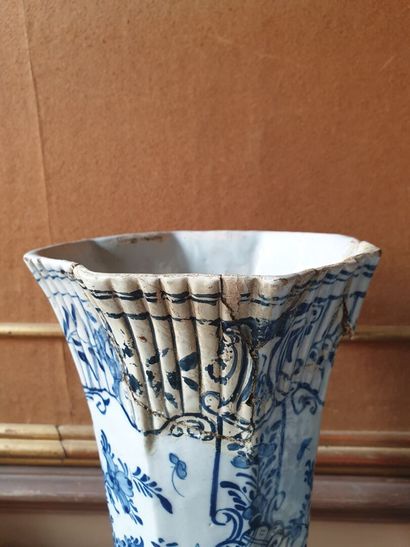 DELFT, late 18th, early 19th century

Earthenware...