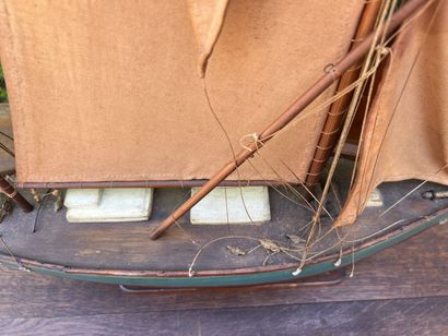 Tuna boat of Préfailles. Model boat.