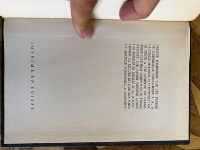 Dostoyevsky (1821-1881) 

Suite of 16 volumes...