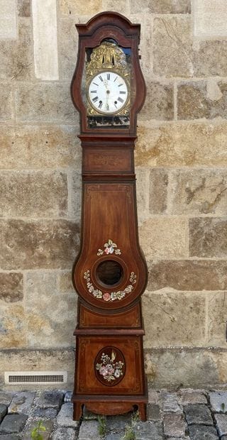 Comtoise in painted wood, 2nd half of the...