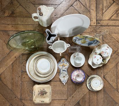 MANNETTE of crockery, vases and ceramics...