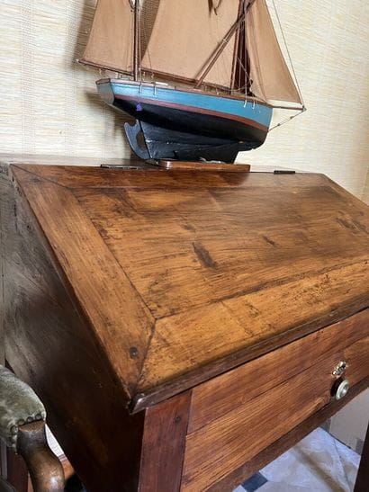 Writing desk in natural wood XIXth c. 

H....