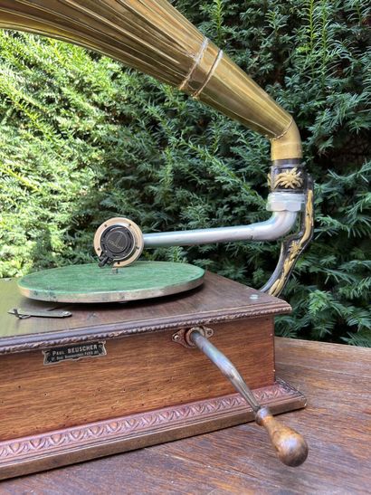 Gramophone and records.
