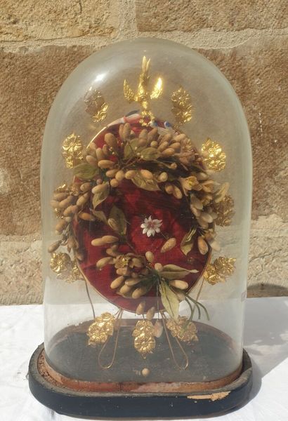 Bridal globe, 19th century 

H. 40 cm