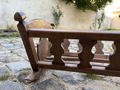 Natural wood cradle, early 20th century

W....
