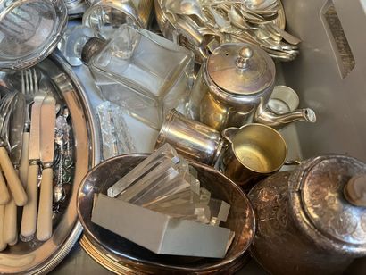 MANNETTE of silver plated metal including...