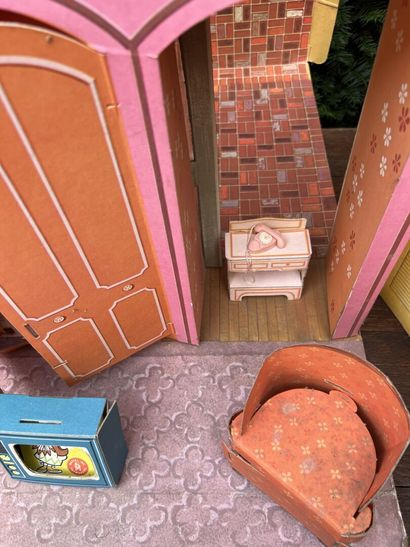 Barbie's New Dream House, 1964



A case...