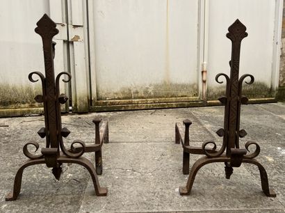Pair of andirons 

H. 45, D. 42,5 cm