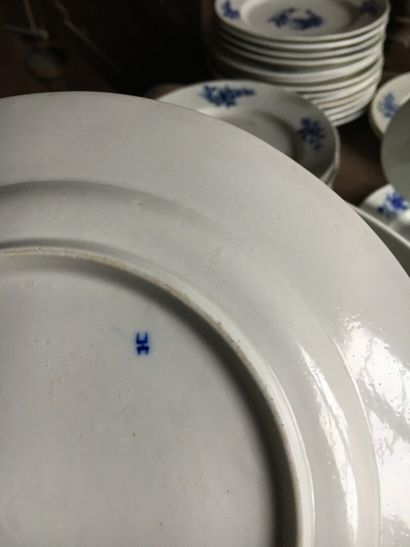 TOURNAI, 19th century

Set including 12 plates...