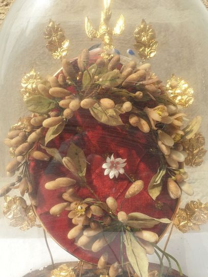 Bridal globe, 19th century 

H. 40 cm